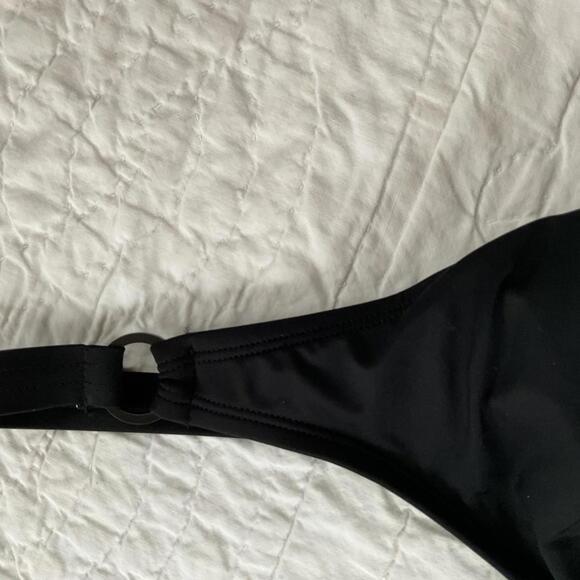 NWT Black One-Piece Swimsuit with Layered Front Detail Size XXL - Picture 2 of 5
